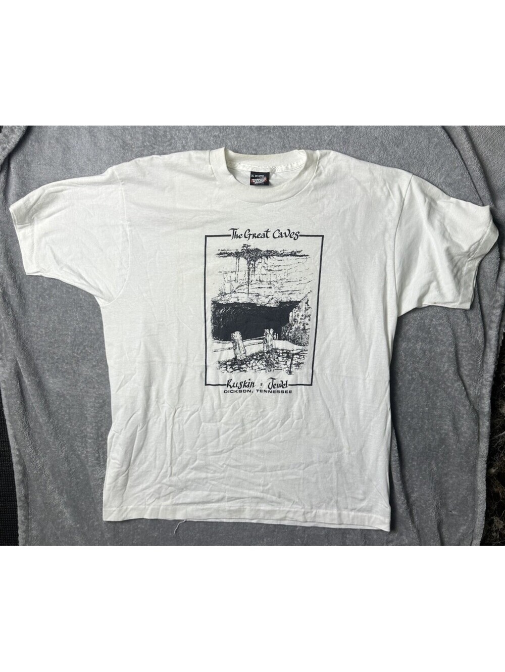VTG 90s Great Caves Ruskin’s Jewel Dickson Tennessee Screen Stars USA XL T Shirt